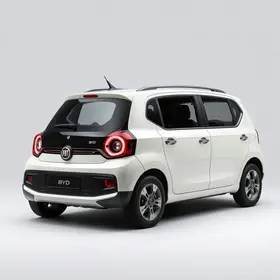 Mecânicos adaptam motor elétrico de BYD no câmbio de um Fiat Uno velho e resultado surpreende